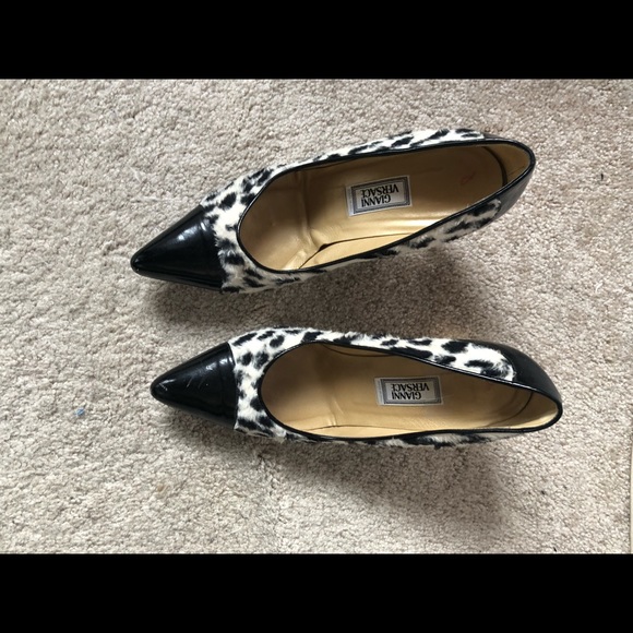 Versace zebra fur gold heel patent pumps 39.5 UC - Picture 3 of 8